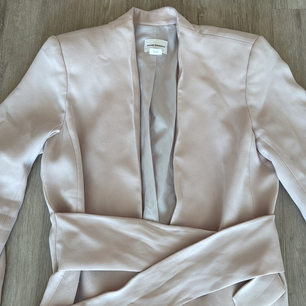 Club Monaco Pink Blazer - Picture 2 of 4
